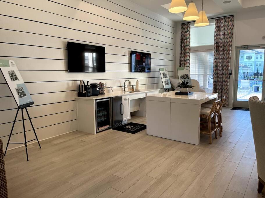 Tranquil Serenity - Exchange At Orange Park Jacksonville Buitenkant foto